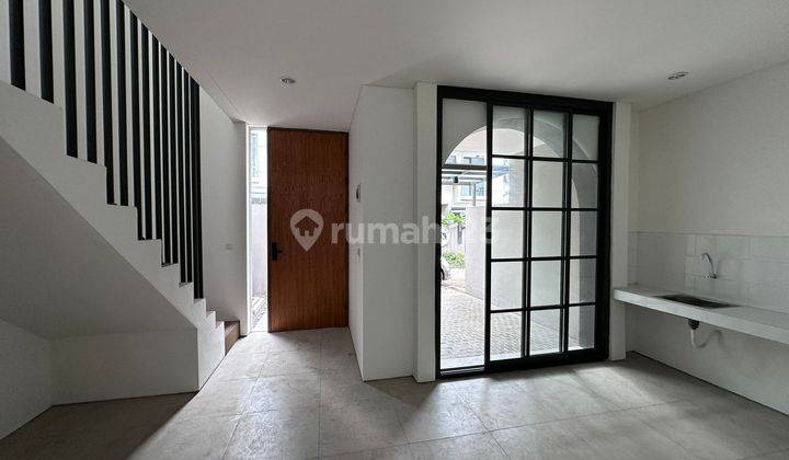 CEPAT RUMAH VILLA BARU 2 LANTAI CANTIK & BAGUS MODERN SIAP HUNI 2