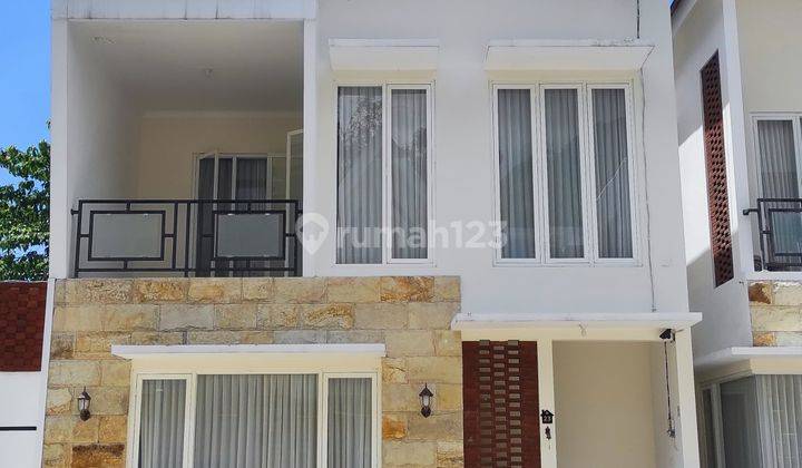 CEPAT VILLA 2 LANTAI CANTIK & BAGUS MODERN HARGA SANGAT TERJANGKAU 1