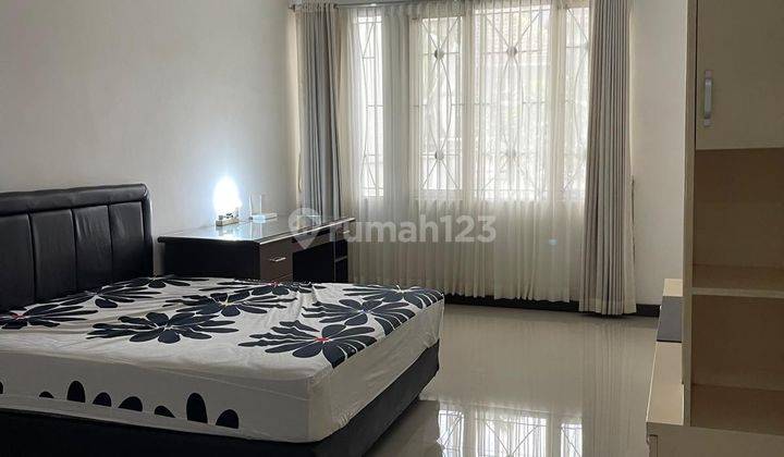 CEPAT RUMAH 2 LANTAI CANTIK & BAGUS MODERN HARGA TERJANGKAU 2