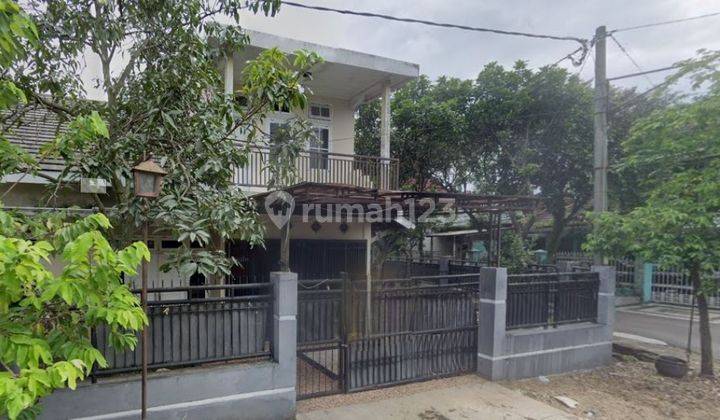 CEPAT RUMAH 1 1/2 LANTAI CANTIK & BAGUS HARGA SANGAT TERJANGKAU 1