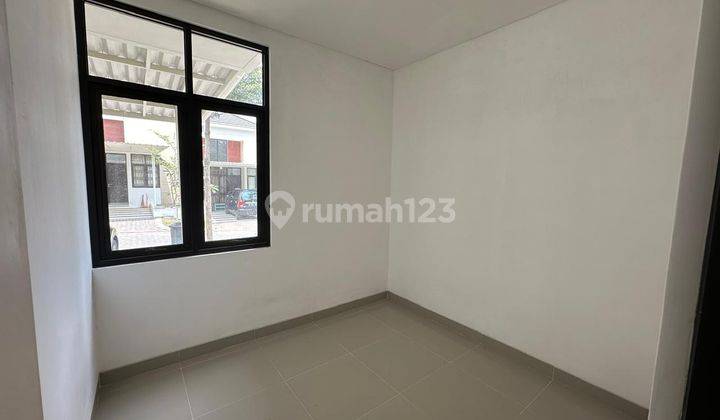 CEPAT RUMAH 1.5 LANTAI CANTIK & BAGUS HARGA SANGAT TERJANGKAU 2