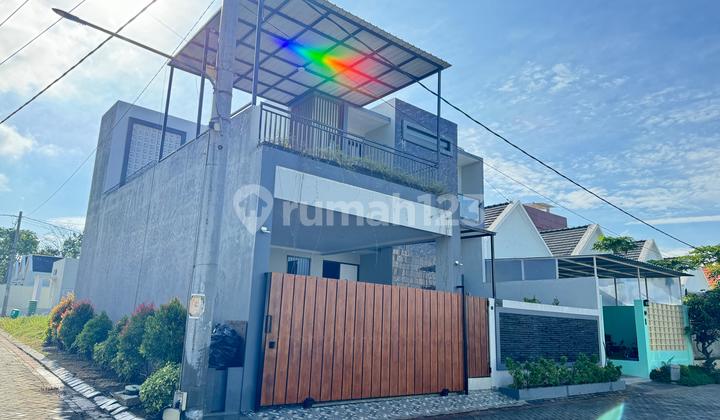 Rumah Villa 2 Lantai Bagus Modern Siap Huni Harga Sangat Terjangkau