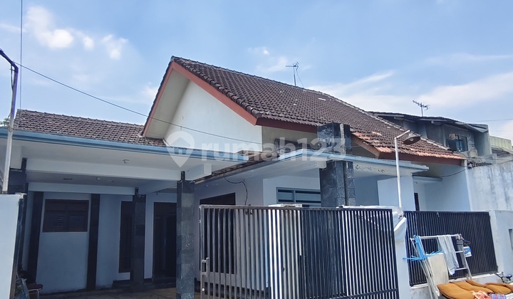 Dijual Secepatnya Rumah 1 Lantai Bagus Posisi Hook Harga Sangat Terjangkau Dijual Secepatnya Rumah 1 Lantai Bagus Posisi Hook Harga Sangat Terjangkau