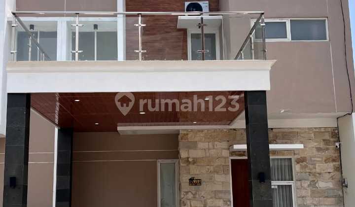 Rumah 2 Lantai Villa Aktif Bagus Modern Siap Huni Harga Sangat Terjangkau