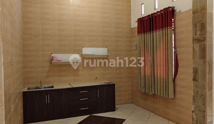 DIJUAL SECEPATNYA RUMAH 2 LANTAI CANTIK & BAGUS HARGA SANGAT TERJANGKAU 2