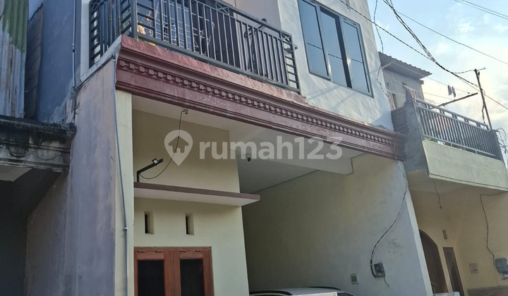 Rumah 3 Lantai Bagus Modern Siap Huni Lokasi Satartegis Wisata Harga Sangat Teejangkau