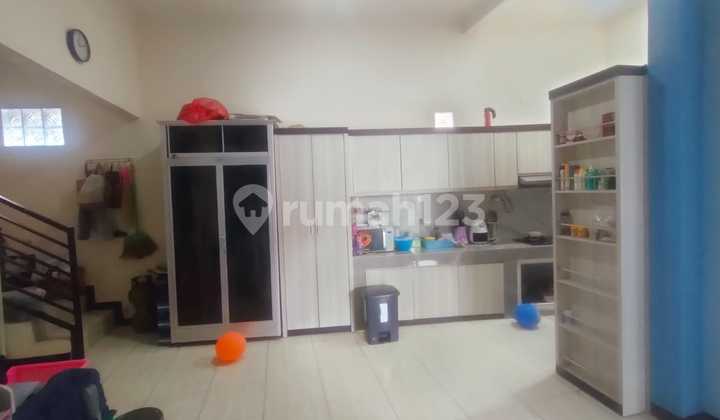 FOR SALE QUICKLY, 1 1/2 STORY HOUSE IN EXCELLENT CONDITION, VERY AFFORDABLE PRICE. 2