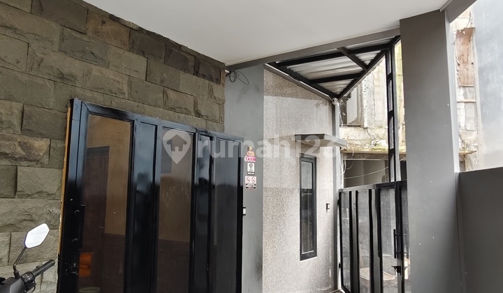 Active 3-Storey Boarding House Fully Occupied by Tenants, Highly Strategic Location 2