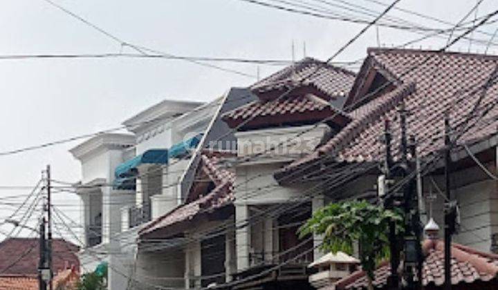 Rumah 2 Lantai,hook,murah,tebet Barat,jkts,cash Only,l-334 2