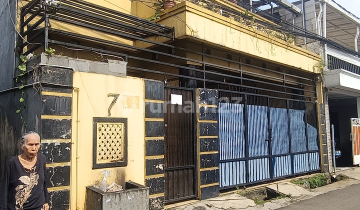 Rumah Lama 2Lt Luas 104M Dinjalan Kebagusan Wates Pasar Minggu,Cash Only, Dekat KRL Tanjung Barat Rumah Lama 2Lt Luas 104M Dinjalan Kebagusan Wates Pasar Minggu,Cash Only, Dekat KRL Tanjung Barat