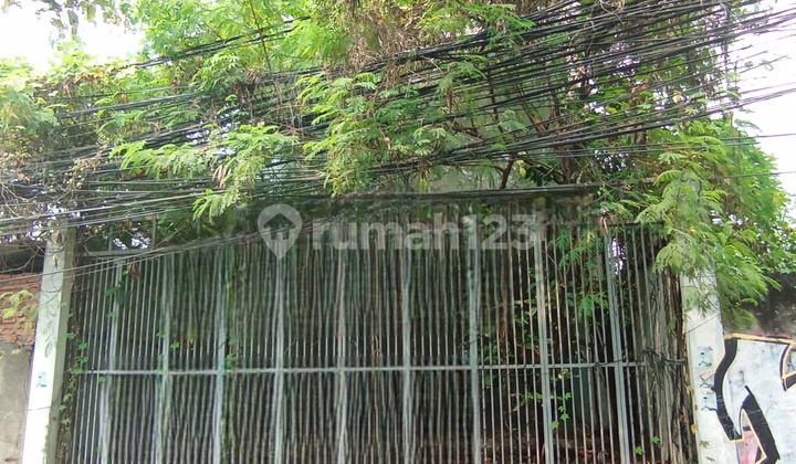 Rumah Lama 132M di Kemang Timur Pejaten - Lokasi Samping Jalan, Cash Only Rumah Lama 132M di Kemang Timur Pejaten - Lokasi Samping Jalan, Cash Only