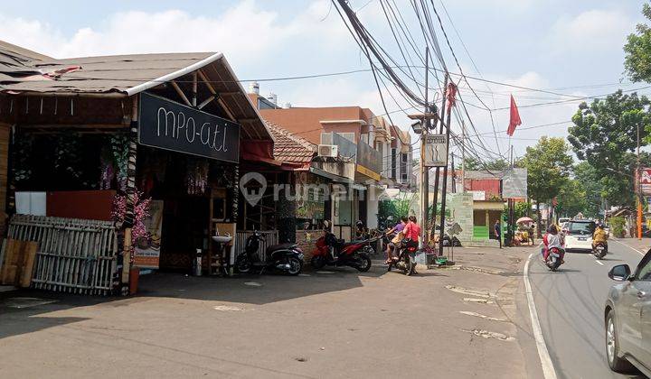 Rumah dipinggir jalan LT 369 M2,daerah Ciganjur 3
