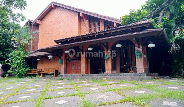 Rumah pinggir jalan LT 1195 m2, cocok untuk usaha daerah pejaten 2