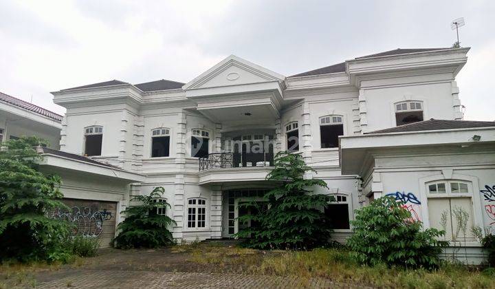 Rumah besar,2 SHM LT 1375 m2,daerah pondok Indah 1