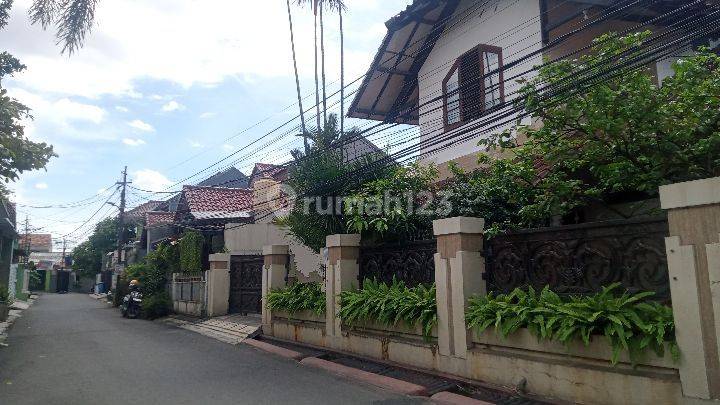 Turun Harga!rumah Asri, 2 Lantai,lt 331 M2, Jl Swadaya,pejaten, Jkts, Cash Only,l-164#1249 1