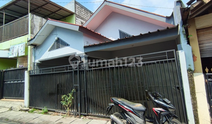Rumah Cocok Untuk Kost, Dijual Luas 196m, Pasar Manggis, Jaksel Rumah Cocok Untuk Kost, Dijual Luas 196m, Pasar Manggis, Jaksel