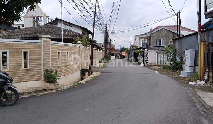 Rumah Murah Di Hook Strategis Di Pasar Minggu,cocok Untuk Usaha Luas Tanah 437m 2