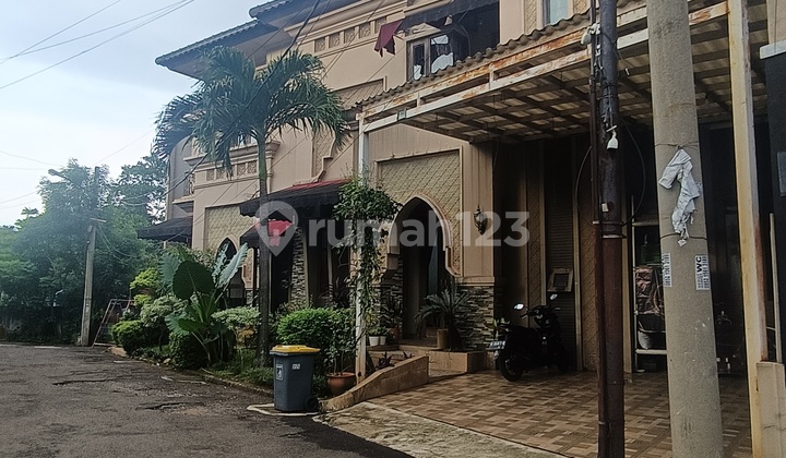 Spacious 199m Luxury House in Cilandak Pondok Labu Housing Estate, Access Close to Andara Toll Road, Cash Only 2