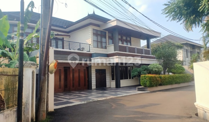 Cash Only, Good House Ready to Live In 2 Floors Area 848M, North Kemang, Strategic Location