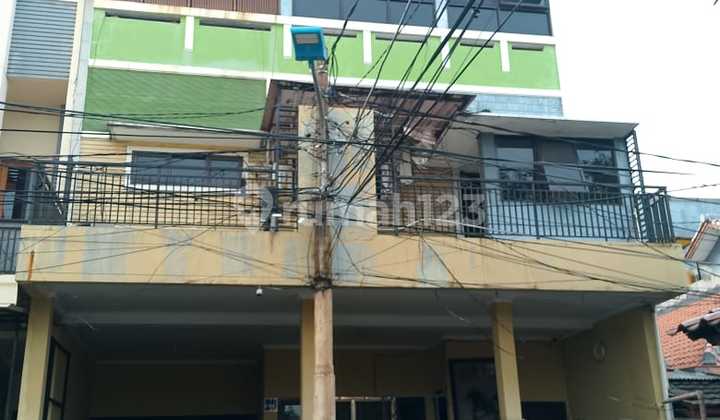 Rumah Lama 2Lt Luas 147M, Jalan Turi, Palmerah, Cash Only 1