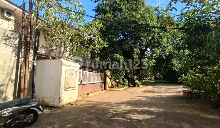 Rumah Besar + Kolam Renang Di Komplek Flamboyan Duren Tiga - Luas 1150m, Cash Only 2