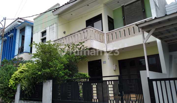 Rumah 2 Lantai Luas 214m Di Jalan Udaka Kemanggisan - Cash Only