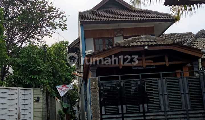Turun Harga! Rumah Asri 300m,di Komplek Ragunan,pasar Minggu Nyaman Dan Strategis Turun Harga! Rumah Asri 300m,di Komplek Ragunan,pasar Minggu Nyaman Dan Strategis