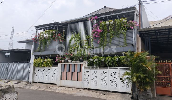 Modern House 162m Wide, In Pondok Bambu Asri Timur Housing, Strategic Location, Cash Only