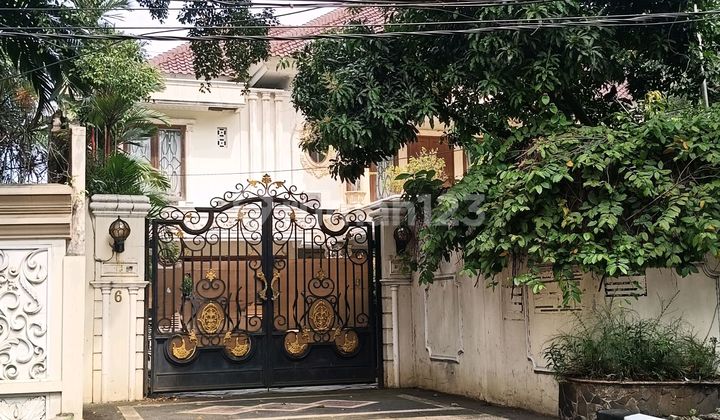 Cash Only, Rumah Besar Luas 1415M di Pancoran Timur Lokasi, Cocok untuk Usaha, Strategis