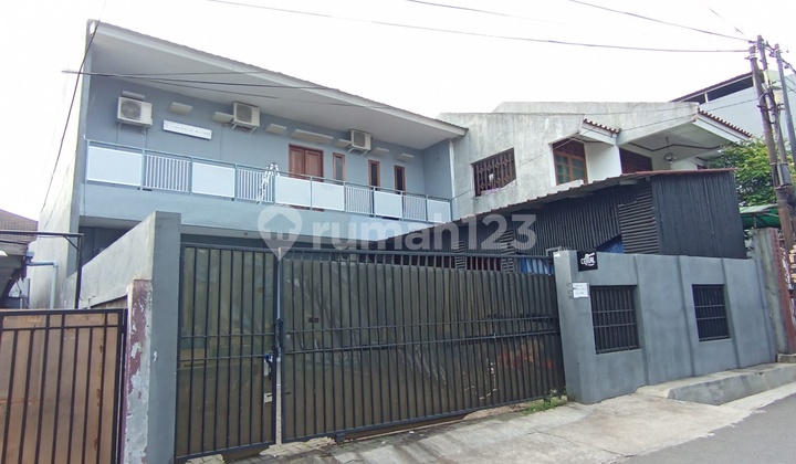 Rumah Komersil 2Lt Siap Huni Luas 301M, H. Najih Petukangan, Cash Only, Cocok untuk Kost 2