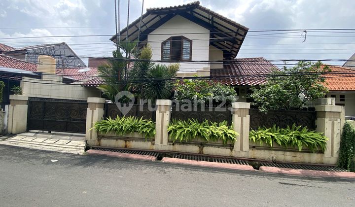 Rumah Siap Huni 2 Lantai, Luas 331 M di Jalan Swadaya, Pejaten Jaksel Dekat KRL Rumah Siap Huni 2 Lantai, Luas 331 M di Jalan Swadaya, Pejaten Jaksel Dekat KRL