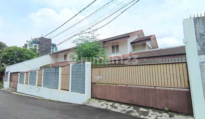 Cash Only, Rumah 2 Lt Luas 1022M Jalan Caringin Terogong Jaksel, Ada Kolam Renang