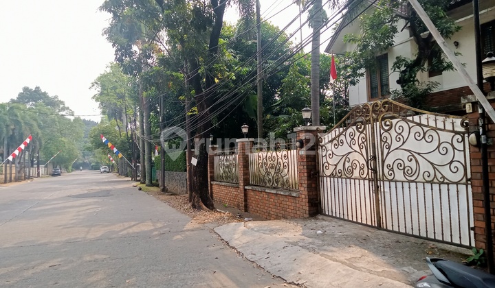 Rumah Besar Luas 662M² di Kemang Selatan, Depan Jalan Raya Tembus Antasari - Lokasi Strategis Cocok untuk Usaha