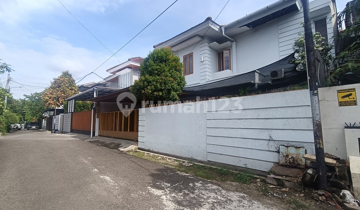 Rumah Siap Huni 2Lt Luas 228M, Jalan Benda Ciganjur,Jagakarsa, Cash Only 2