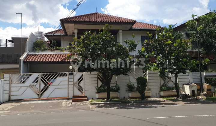 Cash Only, Rumah 2Lt Luas 408M di Jalan Abadi Duren Sawit Jaktim