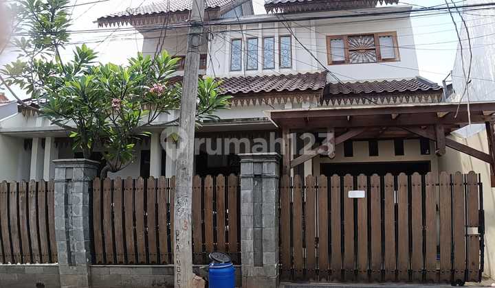 Rumah Sederhana di Srengseng Sawah, Jakarta Selatan,Luas 179 M Lingkungan Asri Dekat Setu Babakan Jagakarsa