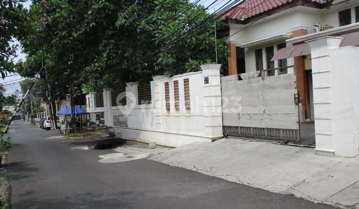 Dijual Rumah Besar Dan Murah Luas 523m Di Jl Anggur, Cipete, Harga Menarik 