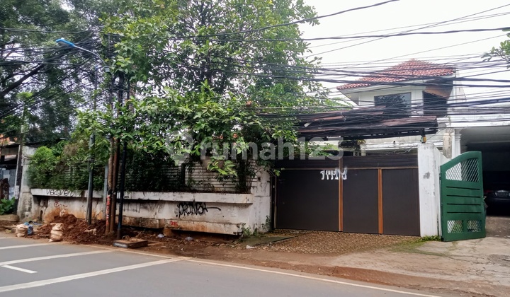 For Sale: House Next to Benda Raya Road, 982m², Suitable for Business, Strategic Location