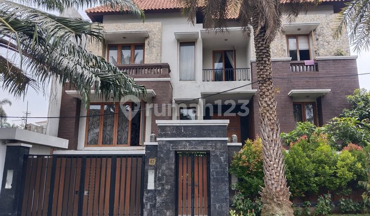 Rumah Mewah Siap Huni 2Lt,Jalan Bukit Indah Kawasan Pondok Indah, Cash Only, Strategis