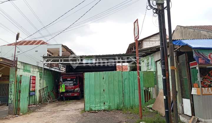 Gudang di Hoek Luas 276M, Jalan Amd Petukangan, Cash Only, Suitable for Business Gudang di Hoek Luas 276M, Jalan Amd Petukangan, Cash Only, Suitable for Business