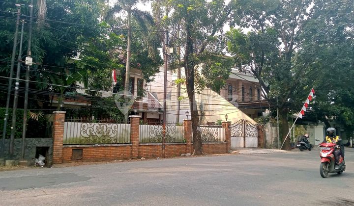 Rumah Besar Luas 662m² Di Kemang Selatan, Depan Jalan Raya Tembus Antasari - Lokasi Strategis Cocok Untuk Usaha Rumah Besar Luas 662m² Di Kemang Selatan, Depan Jalan Raya Tembus Antasari - Lokasi Strategis Cocok Untuk Usaha
