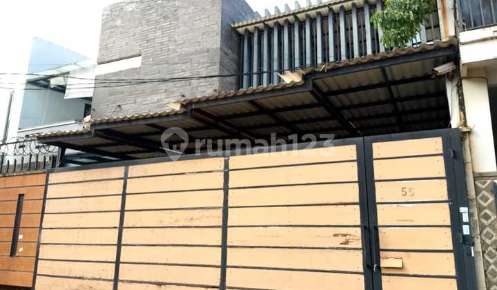 Affordable 360m² House in Palmerah, Strategic Location, Comfortable Neighborhood. 2