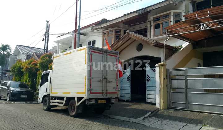 Affordable 2-Story House, 250M Area, Villa Kelapa Dua Housing, Kebon Jeruk, Cash Only 2