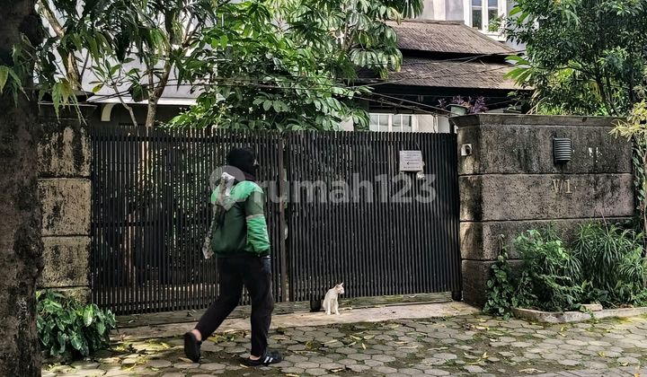 Dijual Rumah Mewah Hook 595 M di Lebak Bulus - Lokasi Strategis, Cocok Usaha, Cash Only 2