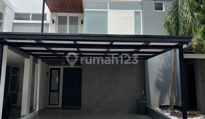 Dijual Rumah Mewah Siap Huni Lokasi Strategis Di Cluster Cosmo, Bsd