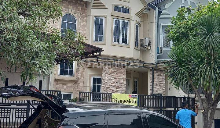 Disewakan Rumah Semi Furnished Siap Huni, Nyaman Asri Dekat Pintu Tol, Stasiun Rawa Buntu, Bsd City