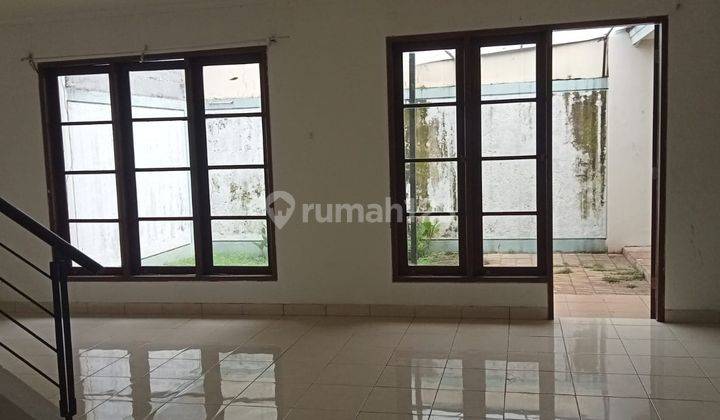 Dijual Rumah Siap Huni, Nyaman Dan Asri, Delatinos, Bsd City, Tangsel  2