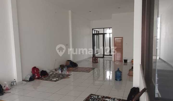 Ruko Baru Depan Jalan Raya Ramai 6