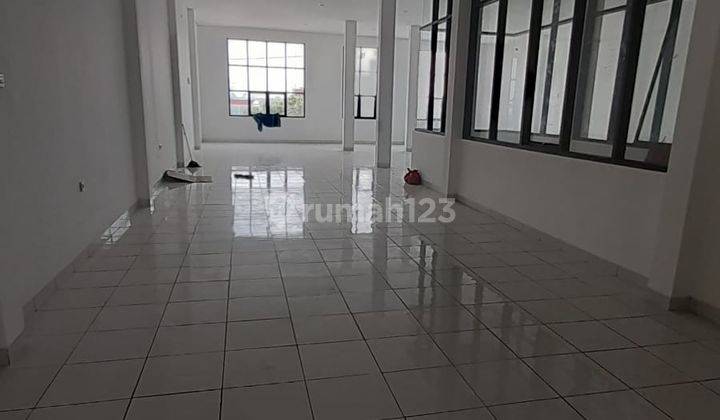 Ruko Baru Depan Jalan Raya Ramai 13