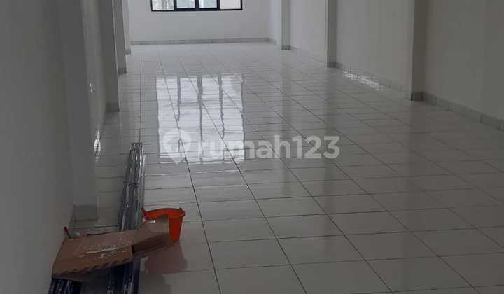 Ruko Baru Depan Jalan Raya Ramai 14